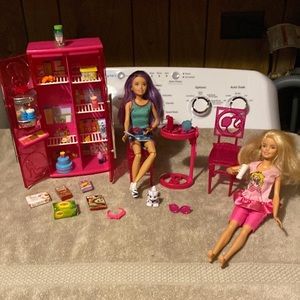 Barbie Fridge With Barbies